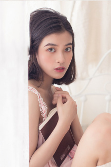 明星专题：吴美珩